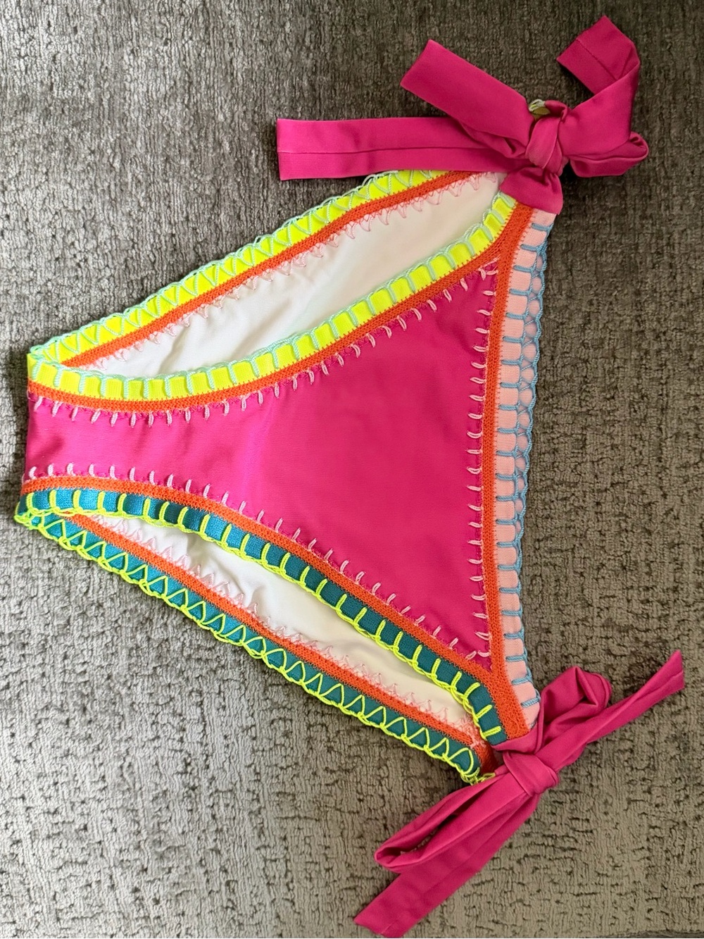FERRARINI BY PQ women’s Pink Neon-Trim Swim Bottoms size M - Never worn.